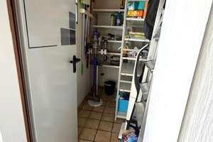 LADO bietet: Einfamilienhaus (teil- oder voll möbliert) mit Garten, Pool + Wintergarten in Bergrath! – Heibachstraße 33a, 52249 Eschweiler – Vorschaubild 7