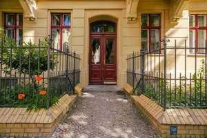 Bezugsfreie 2-Zimmer-Altbauwohnung mit Balkon nahe dem Schlosspark – Die vollständige Adresse der Immobilie erhältst du vom Anbieter., 14471 Brandenburger Vorstadt, Potsdam – Vorschaubild 5