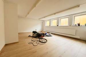 Sonniger Bungalow mit Privatsphäre und attraktivem Erweiterungspotenzial! – Die vollständige Adresse der Immobilie erhältst du vom Anbieter., 86169 Firnhaberau, Augsburg – Vorschaubild 6
