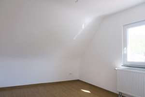 Kernsanierte Luxus - DG - Wohnung mit gr. Terrasse – Die vollständige Adresse der Immobilie erhältst du vom Anbieter., 75181 Würm, Pforzheim – Vorschaubild 15