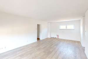 Für Paare und junge Familien: 3 Zimmer mit Balkon – Thumenberger Weg 33, 90491 Sankt Jobst, Nürnberg – Vorschaubild 3