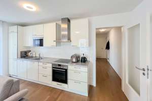 Sofort bezugsfrei: Neuwertige 2-Zimmer-Wohnung mit überdachtem Balkon inkl. Garagenstellplatz! – Die vollständige Adresse der Immobilie erhältst du vom Anbieter., 80807 Alte Heide-Hirschau, München – Vorschaubild 4