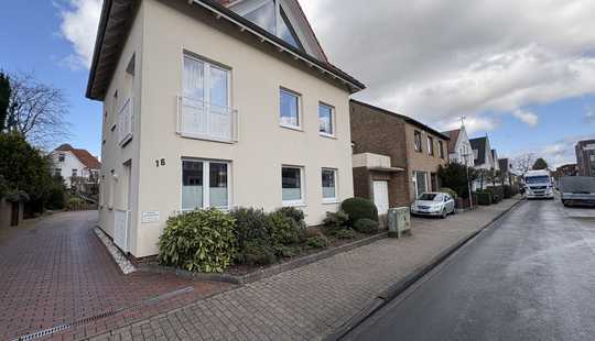Bild von Attraktive Kapitalanlage! Modernes Mehrfamilienhaus mit drei Wohneinheiten im schönen Ehnernviertel!