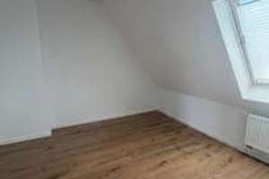 Moderne 1-Zimmer-Dachgeschosswohnung in zentraler Innenstadtlage – Neubauqualität von 2022 mit Aufzu – Stiftstraße 6-8, 52064 Kaiserplatz, Aachen – Vorschaubild 2