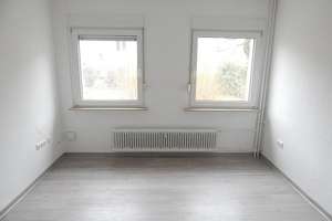 tolle 2,5-Zi.-Wohnung im EG mit großzügigem Balkon – Sachsenstr. 3, 44793 Kruppwerke, Bochum – Vorschaubild 2