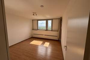 Dom-Blick für WG oder junge Familie ! Besichtigung Fr, 12.06.26, von 14.00 bis 17.00 Uhr ! – Graeffstrasse 1, 50823 Neuehrenfeld, Köln – Vorschaubild 7