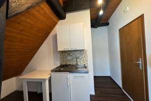 Kompaktes Apartment in Erlangen: 1,5 Zimmer mit Einbauküche