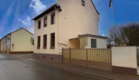 Bild von 
Renovierungsbedürftiges Einfamilienhaus in guter Lage von Nack