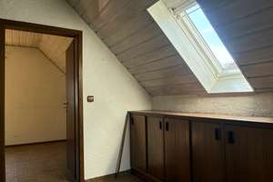 Provisionsfrei! Ihr neues Zuhause: Gemütliches Wohnhaus mit ca. 105 m² zum Wohlfühlen! – Die vollständige Adresse der Immobilie erhältst du vom Anbieter., 76135 Beiertheim-Bulach, Karlsruhe – Vorschaubild 15