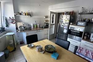 4-Zimmer-Wohnung mit Balkon in zentraler Lage der Siegener Oberstadt – ideal für WG oder Familie – Kölner Straße 10, 57072 Siegen, Siegen – Vorschaubild 11