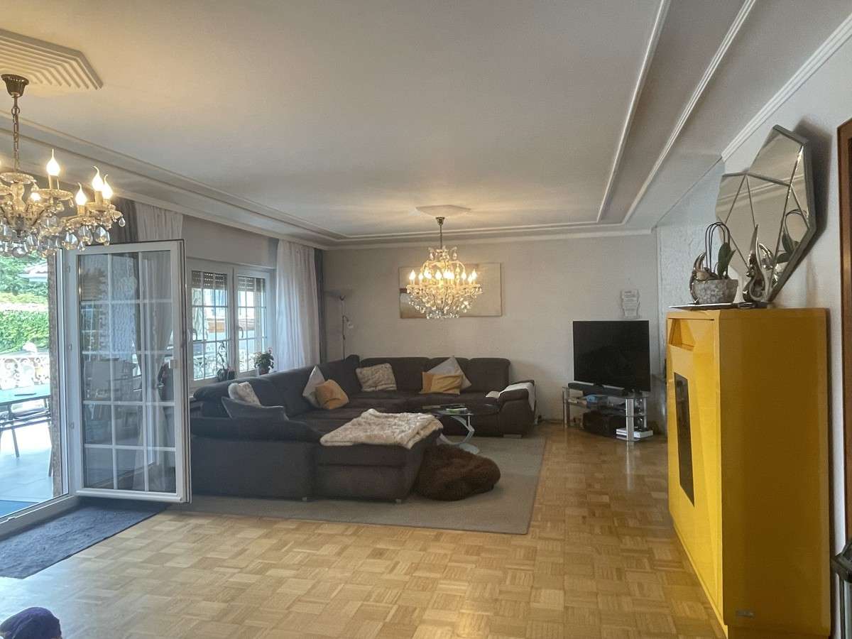 Immobilie in Florstadt - Einfamilienhaus im Bungalowstil mit großem Garten und Terrasse - Bild 31