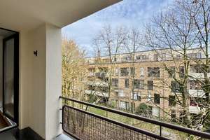 Großzügige Dachgeschoss-Maisonette-Galerie-Wohnung mit 4 Zimmer / 2 Balkone / renovierungsbedürftig – Robert-Stolz-Str. 13, 40470 Mörsenbroich, Düsseldorf – Vorschaubild 15