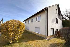 Ideal für große Familien:
2 ½-FAMILIENWOHNHAUS
MIT GARTEN UND 3 GARAGEN – Die vollständige Adresse der Immobilie erhältst du vom Anbieter., 74523 Schwäbisch Hall – Vorschaubild 5