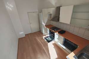 ruhige, schöne 3-Zimmerwohnung mit Einbauküche, Bad und Balkon in den Innenhof – Georg-Friedrich-Str. 17, 76131 Oststadt, Karlsruhe – Vorschaubild 10