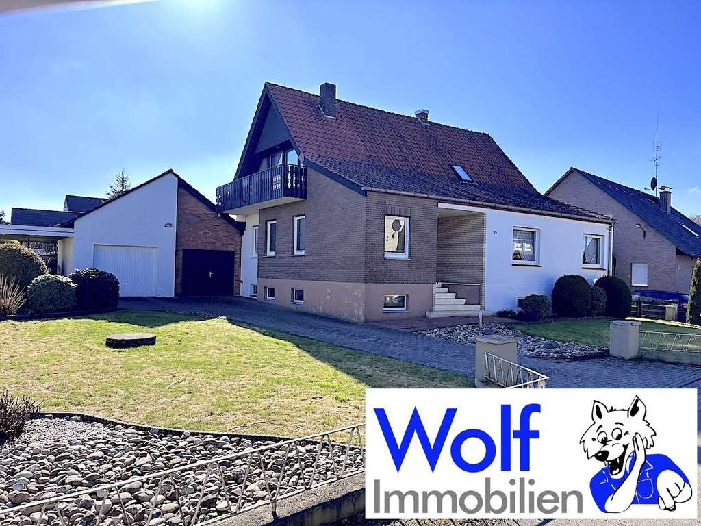 Immobilie in Kirchlengern - Gepflegtes Einfamilienhaus in ruhiger Lage von Stift Quernheim -- zzgl. Bauplatz - Bild 0