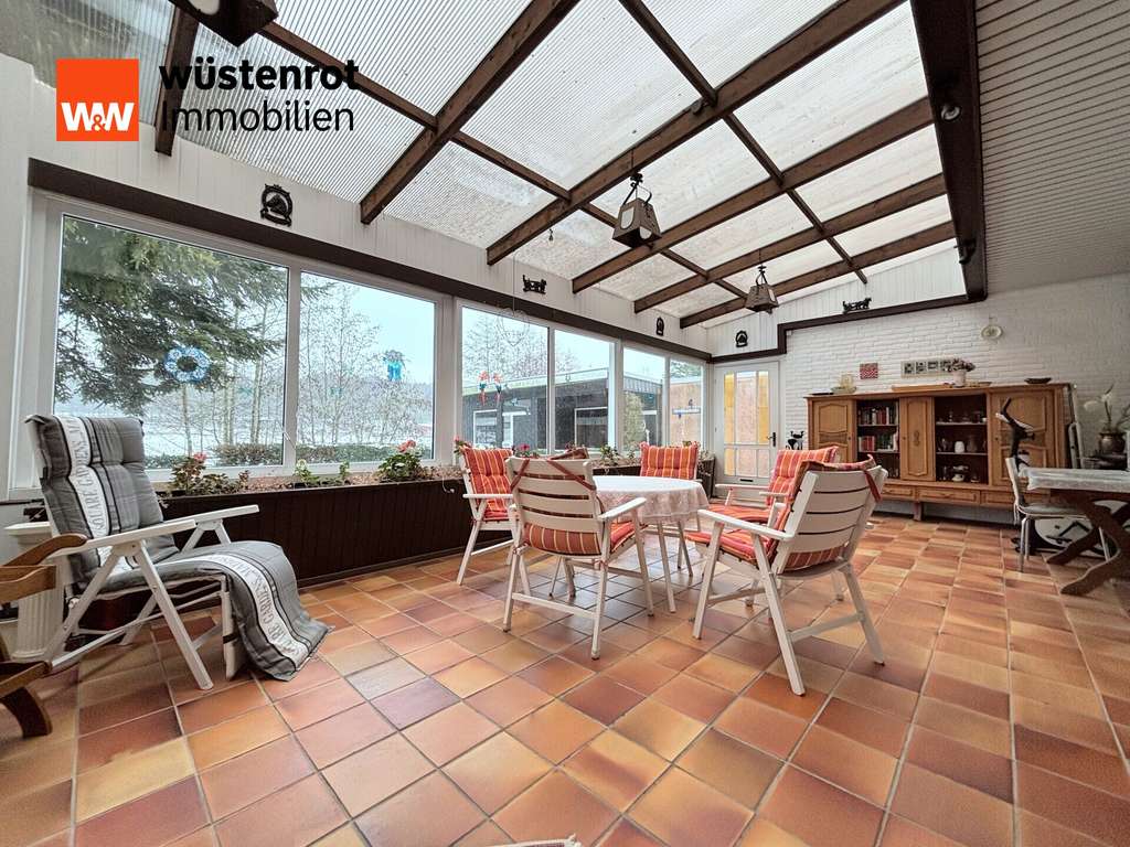 Immobilie in Lathen - Viel Platz für die Familie: Gepflegtes Haus mit Balkon, Terrasse & Keller in Lathen - Bild 2