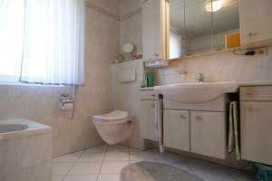 Haus mit Herz und Substanz – Die vollständige Adresse der Immobilie erhältst du vom Anbieter., 55299 Nackenheim – Vorschaubild 18