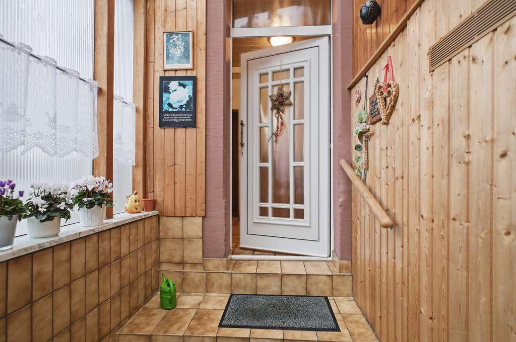 Immobilie in Herxheim - Charmantes Wohnhaus mit ausgebautem Dachgeschoss und Potenzial in Herxheim - Bild 2