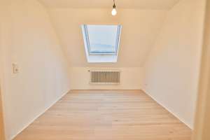 2 Zimmer, frisch renoviert mit Küche! Kistnerstr. 26 – Die vollständige Adresse der Immobilie erhältst du vom Anbieter., 27576 Lehe, Bremerhaven – Vorschaubild 3