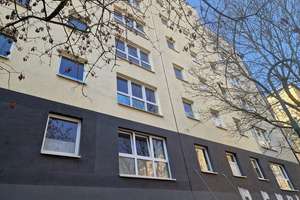 Frisch renoviert - komfortable City Wohnung mit Balkon - Leben im Domviertel!