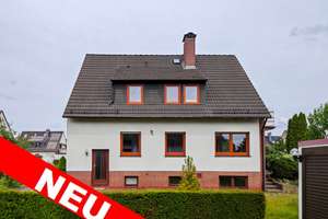 !! Freistehendes Ein-bis Zweifamilienhaus mit 2 Garagen in gefragter und ruhiger Lage von Grambke !! – Wörpedahler Straße 25, 28719 Burg-Grambke, Bremen – Vorschaubild 1