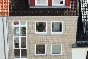 Zinshaus von Privat: 5 Einheiten + Garage - 4,9 % Rendite