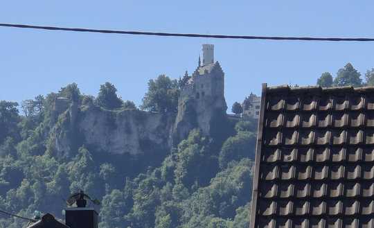 Seltene Gelegenheit in Lichtenstein-Unterhausen - Exklusives Baugrundstück mit Blick auf das Schloss