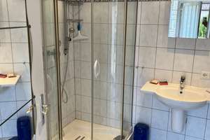 Einfamilienhaus mit Einliegerwohnung und 2 Garagen – Die vollständige Adresse der Immobilie erhältst du vom Anbieter., 97688 Bad Kissingen – Vorschaubild 8