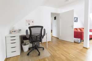 S-Feuerbach - Zentrale Lage mit top Anbindung - Echtholzparkett Eiche – Sankt-Pöltener-Straße xx, 70469 Feuerbach-Mitte, Stuttgart – Vorschaubild 2