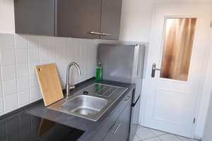 2-Zi-Wohnung WG*Aufzug*vollmöbliert* – Leipzig – Vorschaubild 13