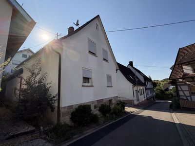 Ihr Sanierungsprojekt mit Zukunft – Einfamilienhaus in ruhiger Lage