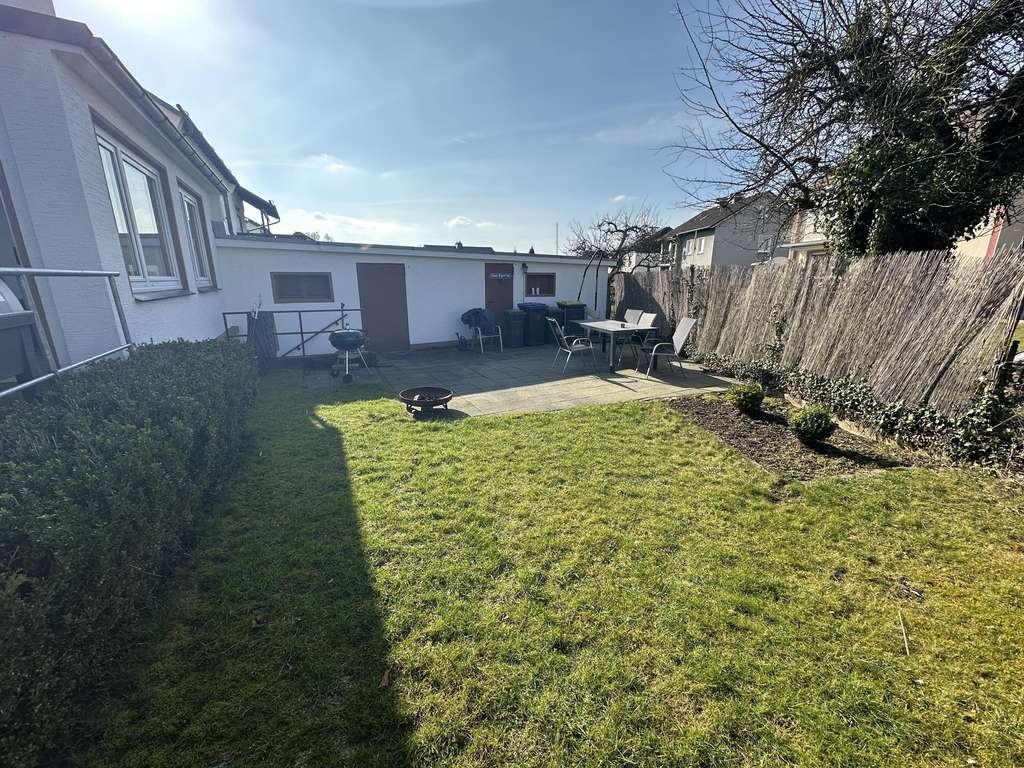 Immobilie in Meschede - ***Mehrfamilienhaus mit drei Wohneinheiten in Meschede*** - Bild 3