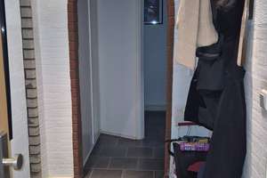 Gepflegte vermietete Eigentumswohnung mit Balkon und Gartennutzung – Die vollständige Adresse der Immobilie erhältst du vom Anbieter., 42275 Oberbarmen, Wuppertal – Vorschaubild 2