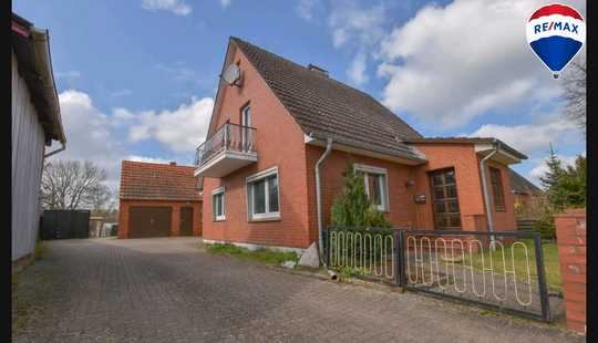 Bild von Verwirklichen Sie Ihre Wohnträume – Einfamilienhaus mit Potenzial auf großzügigem Grundstück