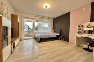** Modernisiertes 4,5-Zimmer-EFH mit Garten** – Biberach (Kreis) – Vorschaubild 9