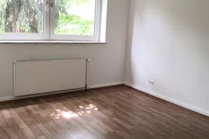 3-Zimmer-Wohnung | 60m² | Wannenbad mit Fenster – Grenzstraße 70, 45881 Schalke, Gelsenkirchen – Vorschaubild 6