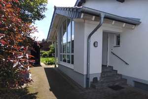 Familienglück in exklusiver Höhenlage – Die vollständige Adresse der Immobilie erhältst du vom Anbieter., 51503 Rösrath – Vorschaubild 3