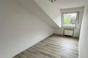 Gepflegte 4-Zimmer-Wohnung mit Einbauküche und Tiefgaragenstellplatz – Die vollständige Adresse der Immobilie erhältst du vom Anbieter., 47169 Marxloh, Duisburg – Vorschaubild 6