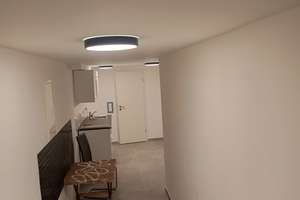 sanierte 2-Zimmer Souterrain Wohnung; WG-geeignet! Ab sofort verfügbar! – Grombühlstraße 55, 97080 Grombühl, Würzburg – Vorschaubild 1