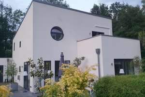 Modernes Einfamilienhaus mit angelegtem Garten und Garage, direkt am Wald. – Alte Zollstraße 24, 47652 Weeze – Vorschaubild 2
