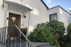 Einfamilienhaus mit optionaler Einliegerwohnung – Die vollständige Adresse der Immobilie erhältst du vom Anbieter., 56736 Kottenheim – Vorschaubild 3