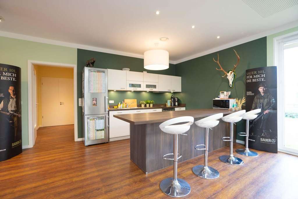 Immobilie in Garlstorf - Landhaus / Multispacebüro - Bild 3