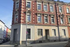 7- Familienhaus -Rendite 9% – Die vollständige Adresse der Immobilie erhältst du vom Anbieter., 95028 Innenstadt, Hof – Vorschaubild 1