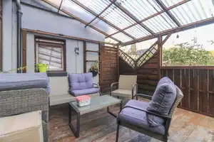 Ein Zuhause mit Geschichte, Charme und modernem Wohnkomfort – Gelsenkirchen – Vorschaubild 3