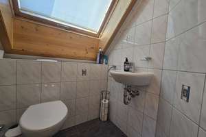Top DG-Maisonettewohnung mitten in Botnang, hell, ruhig, verkehrsgünstig! – Die vollständige Adresse der Immobilie erhältst du vom Anbieter., 70195 Botnang-Ost, Stuttgart – Vorschaubild 9