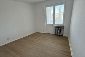 Erstbezug nach Sanierung mit Winterbalkon und EBK: Stilvolle 3-Zimmer-Wohnung in Düsseldorf – Gneisenaustraße 21, 40477 Pempelfort, Düsseldorf – Vorschaubild 5