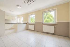 Attraktive 3,5-Zimmer-Wohnung | Balkon | Garage | ca. 77,5 m² Wohnfläche – Die vollständige Adresse der Immobilie erhältst du vom Anbieter., 40764 Langenfeld (Rheinland) – Vorschaubild 2