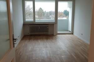 Appartement direkt neben Parkanlage – Knappertsbuschstr. 39, 81927 Englschalking, München – Vorschaubild 3