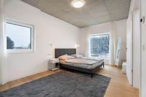 Property thumbnail 11