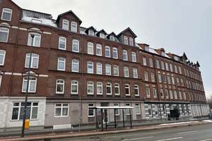 Kapitalanlage mit Perspektive: Mehrfamilienhaus in der Alten Lübecker Chaussee 37 - OTTO STÖBEN GmbH – Die vollständige Adresse der Immobilie erhältst du vom Anbieter., 24113 Gaarden-Süd und Kronsburg, Kiel – Vorschaubild 1